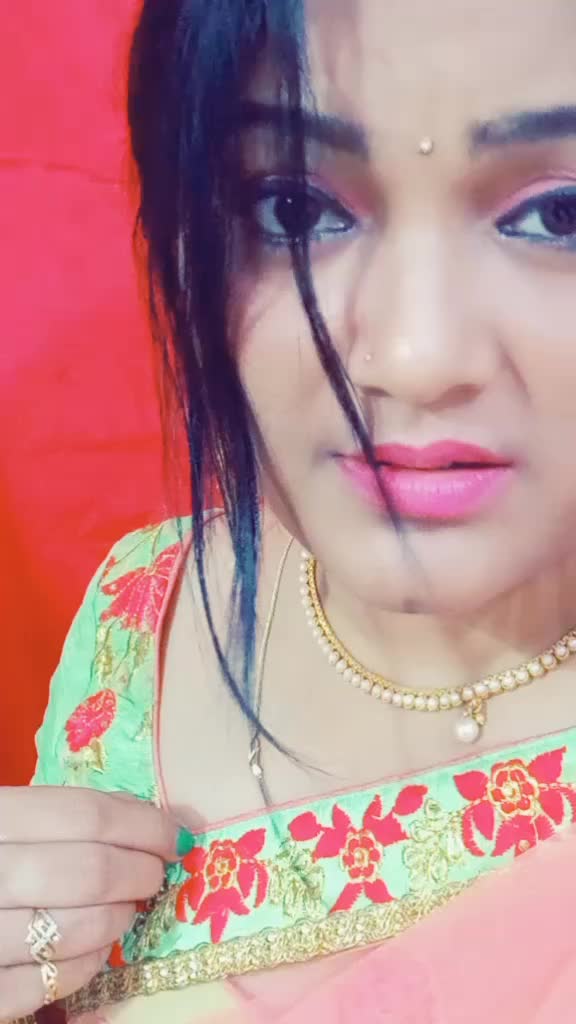@Rakhirakhi_592-