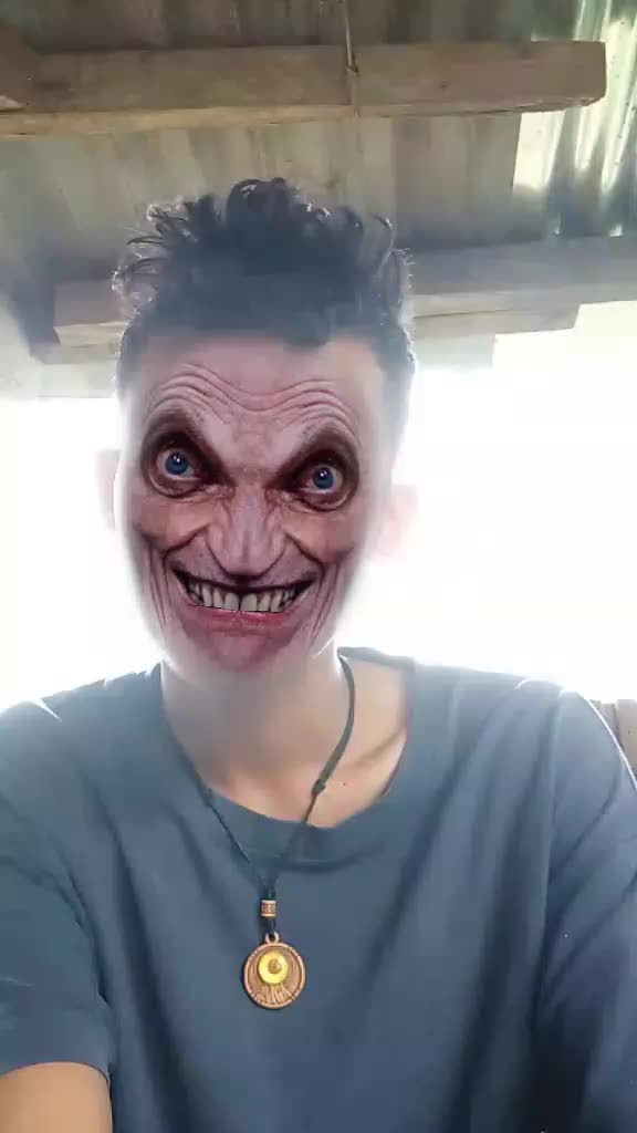 @https://vt.tiktok.com/ZSLB4wM9