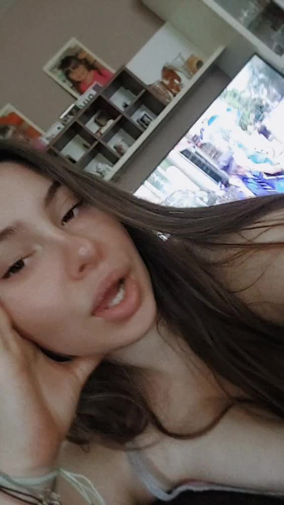 @mona18_10