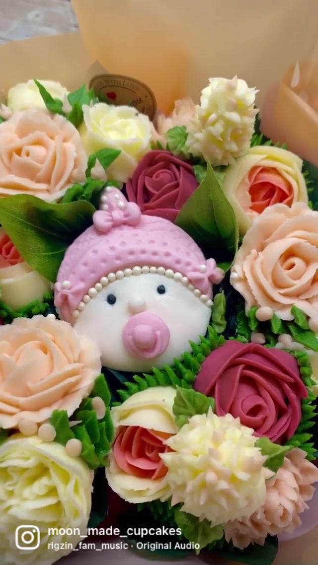 @Moon Made Cupcakes