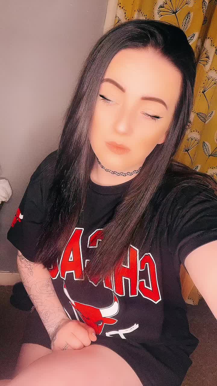 @Kelly_Marie_Melville