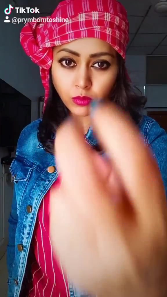 @priyamborntoshine