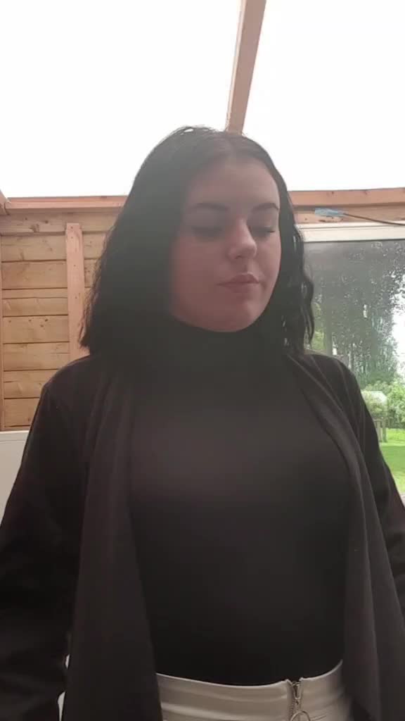 @Laura