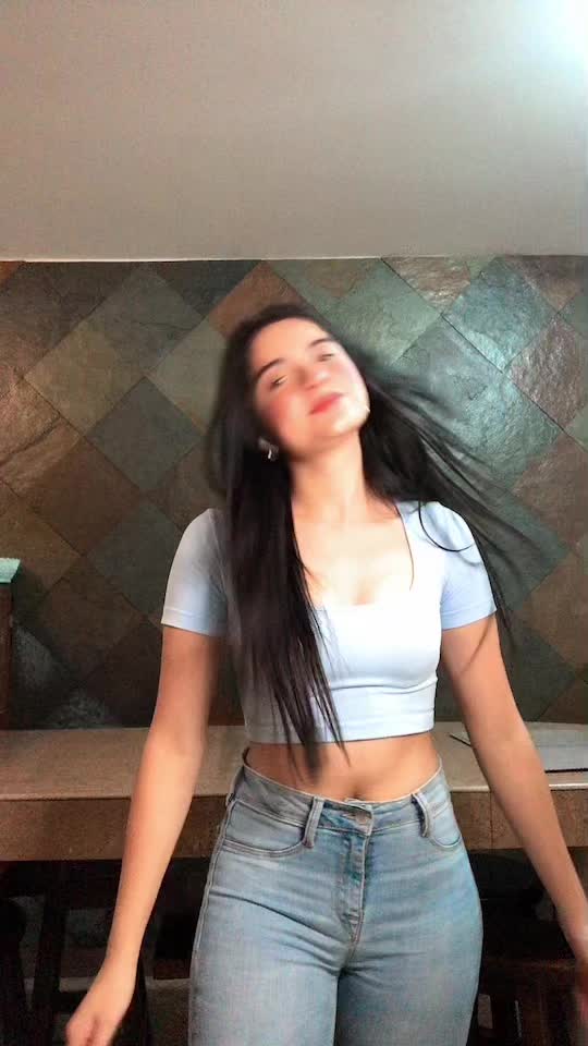 @ani_c10