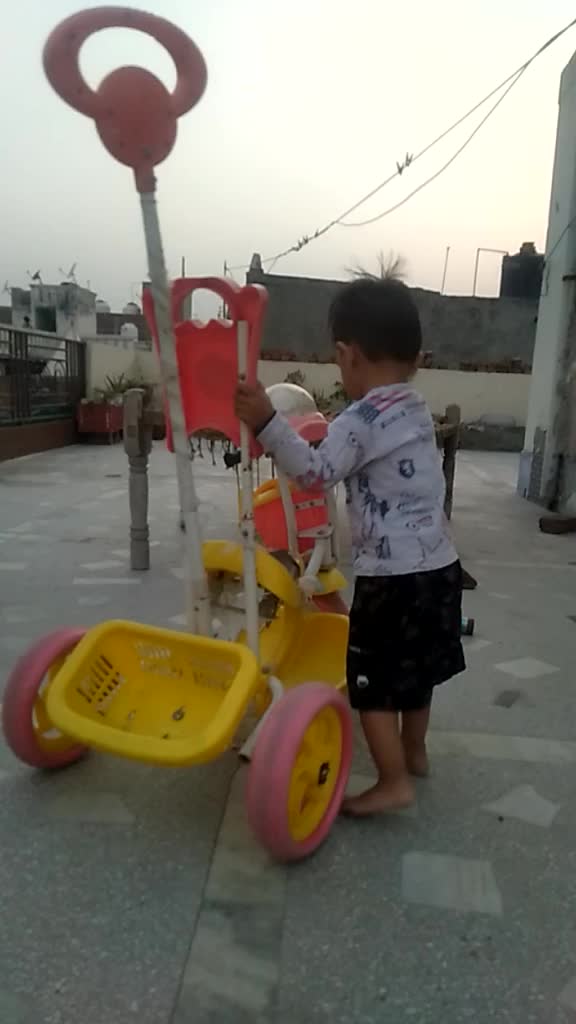 @hr12...alli...jaatni