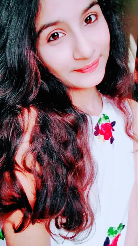 @♥️Diya nankani♥️