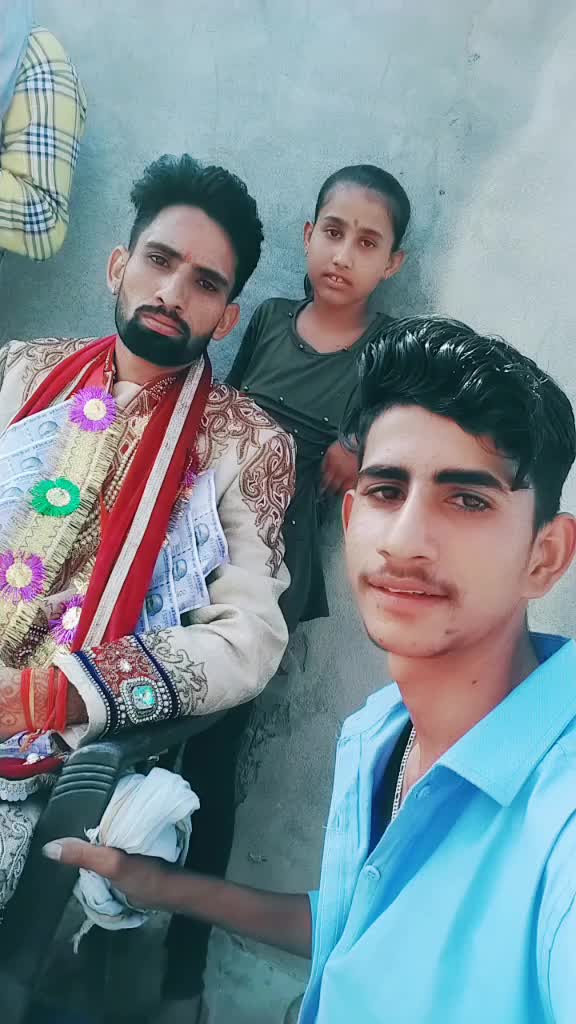 @parbhu_barar
