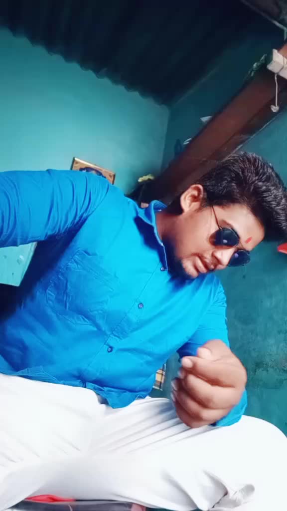 @praveen karisiri