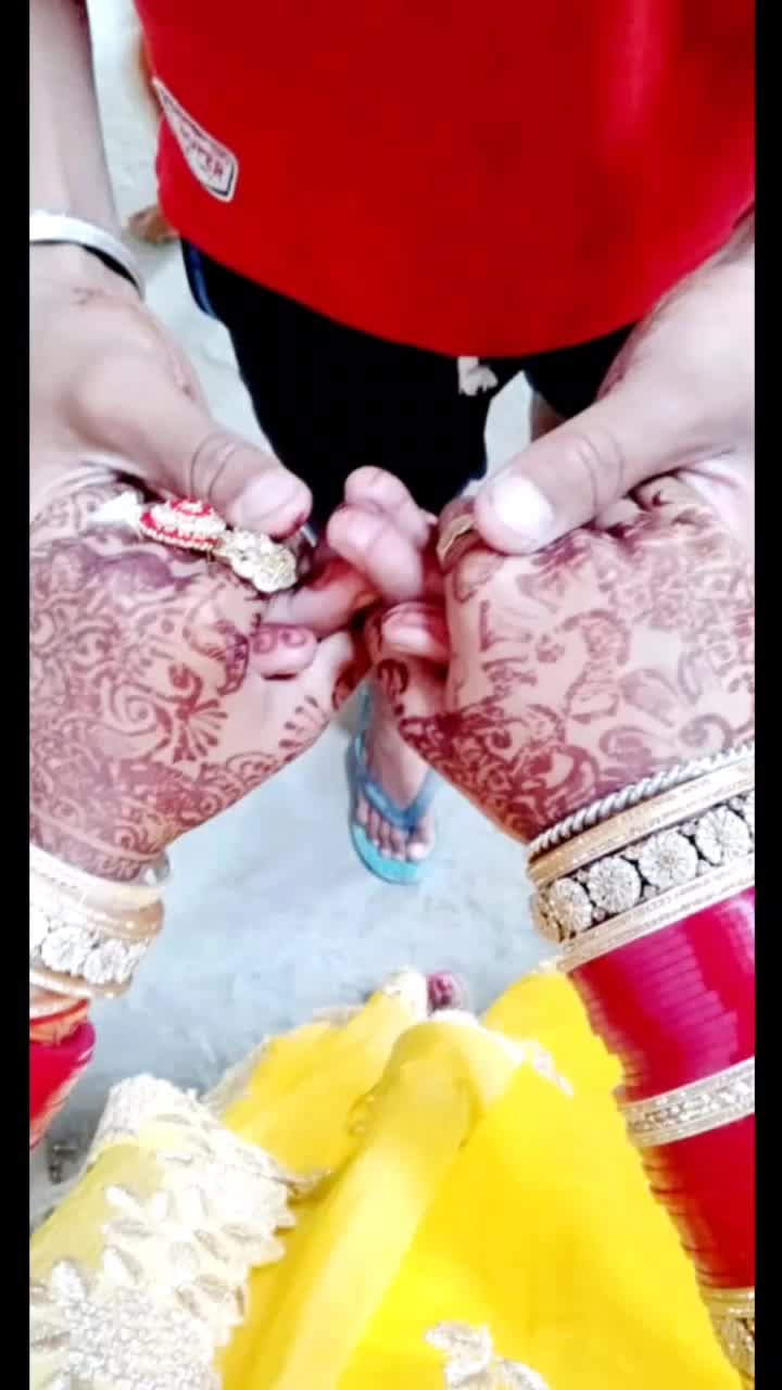 @Mr.mrs.laddu😘😘