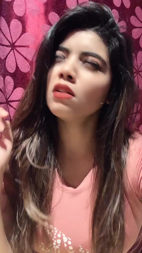 @ItsRutu8😋