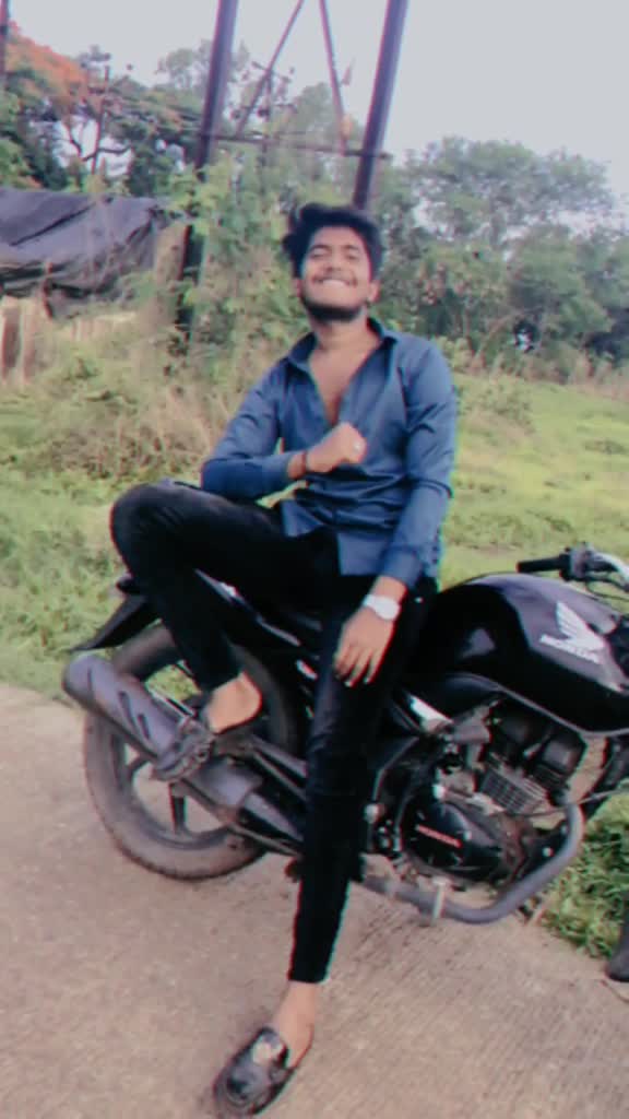 @__shubhya04__