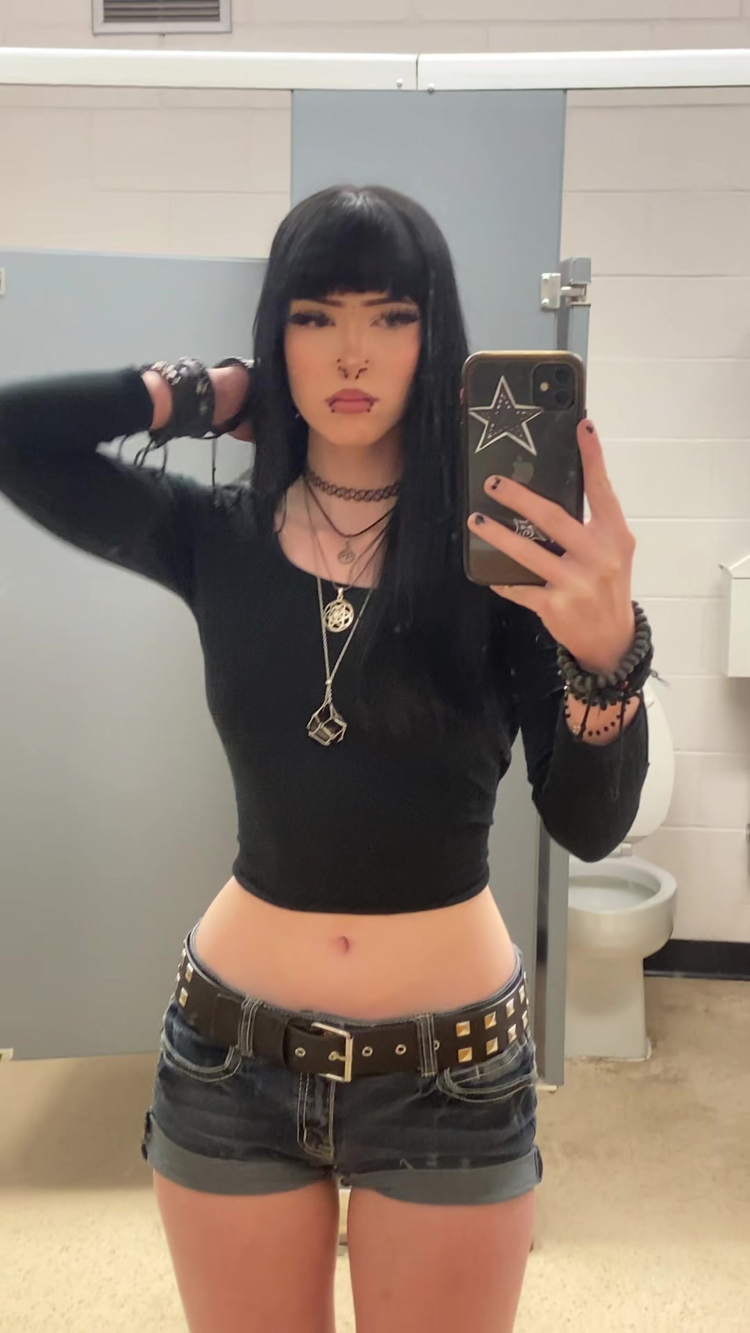 @v