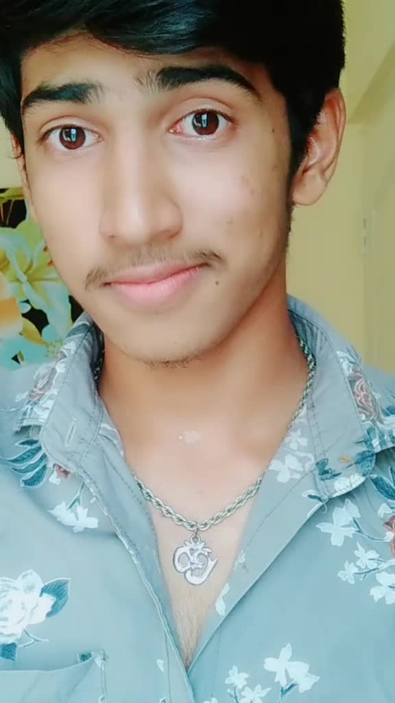 @❣Vi$hw@$ Gowda✨⚡