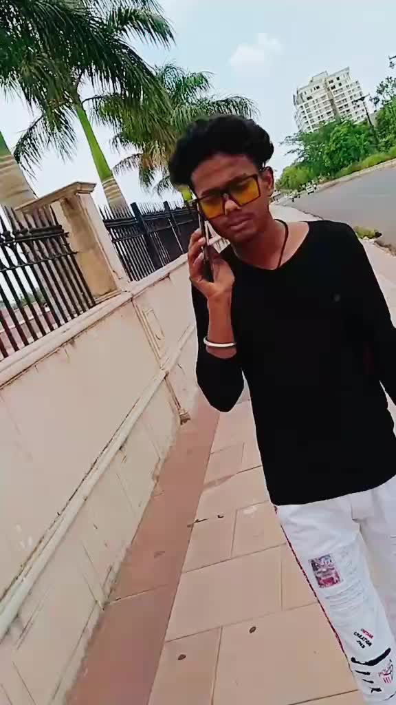 @Deewana Radhe ka