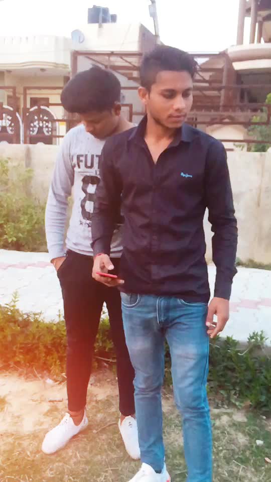 @saurabh singh 8439