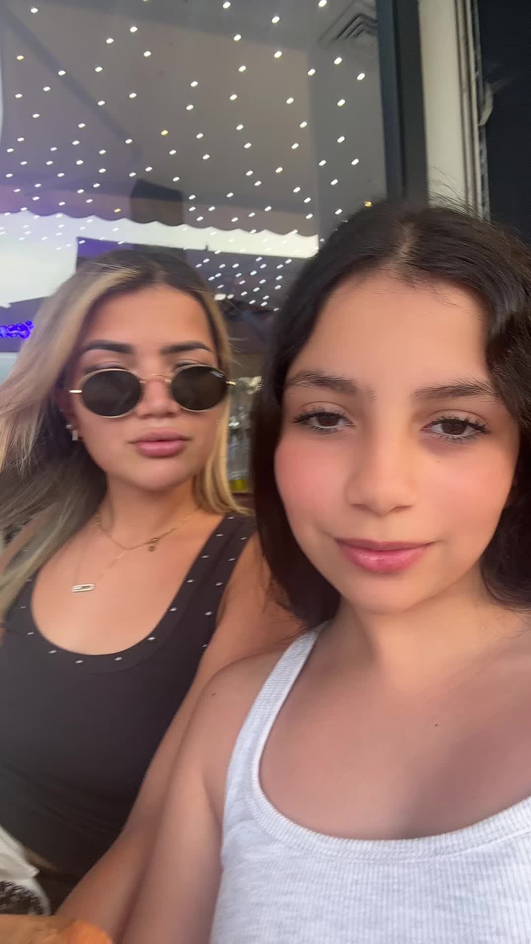 @Sofia.amz