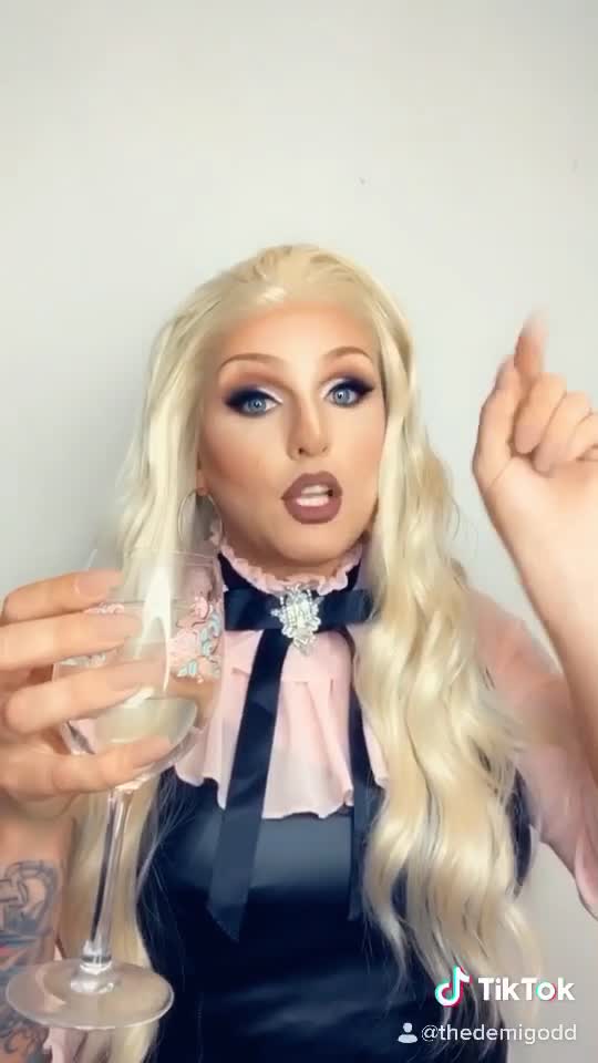 @thedemigodd
