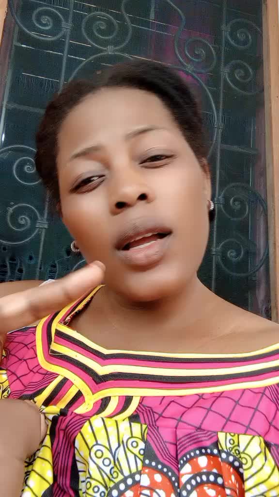 @menguechristine8