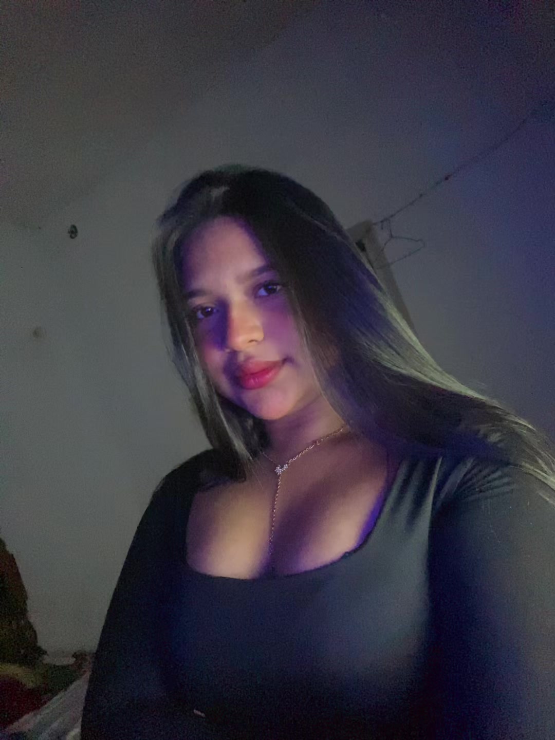 @L✨