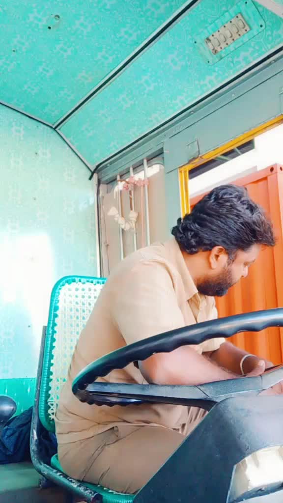 @KANNAN K.... S