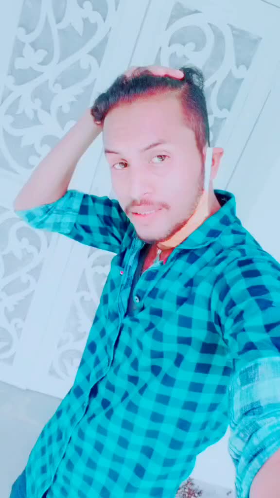 @T Kହସି ଦିଅ ମୋ ପାଗେଳୀ