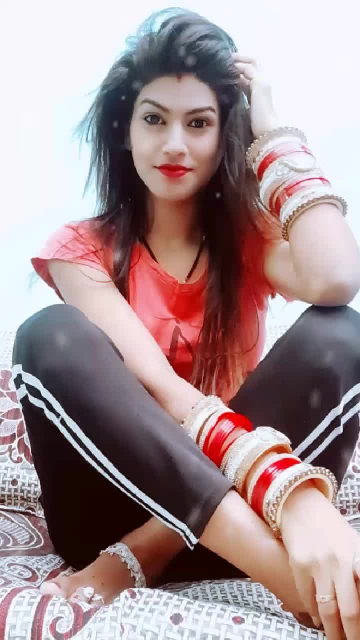 @jailovepriyanka
