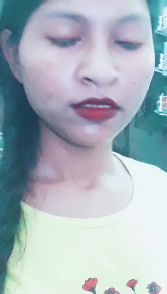 @kdivya_