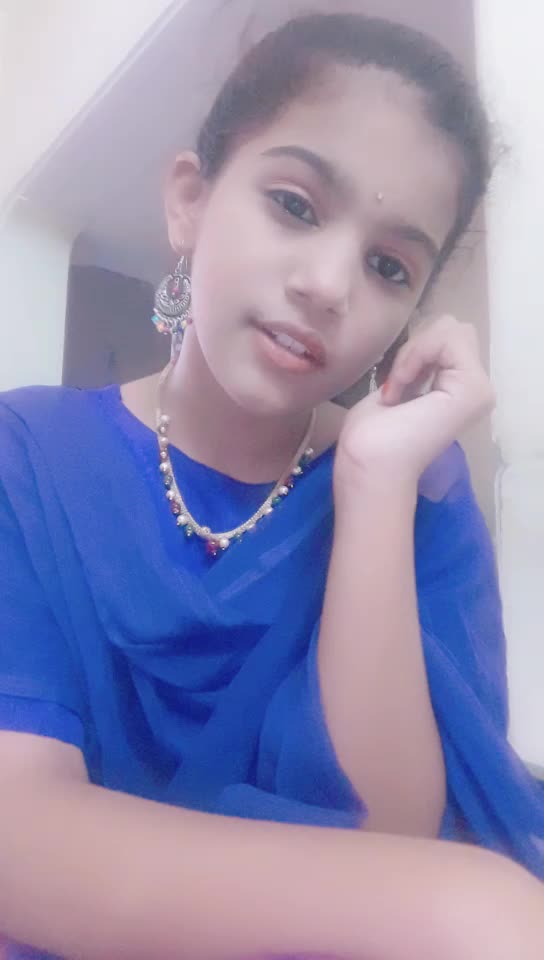 @honey👑👑💙💙