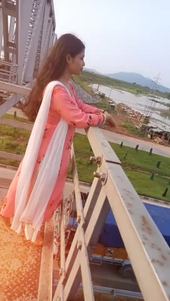 @Naira Khan