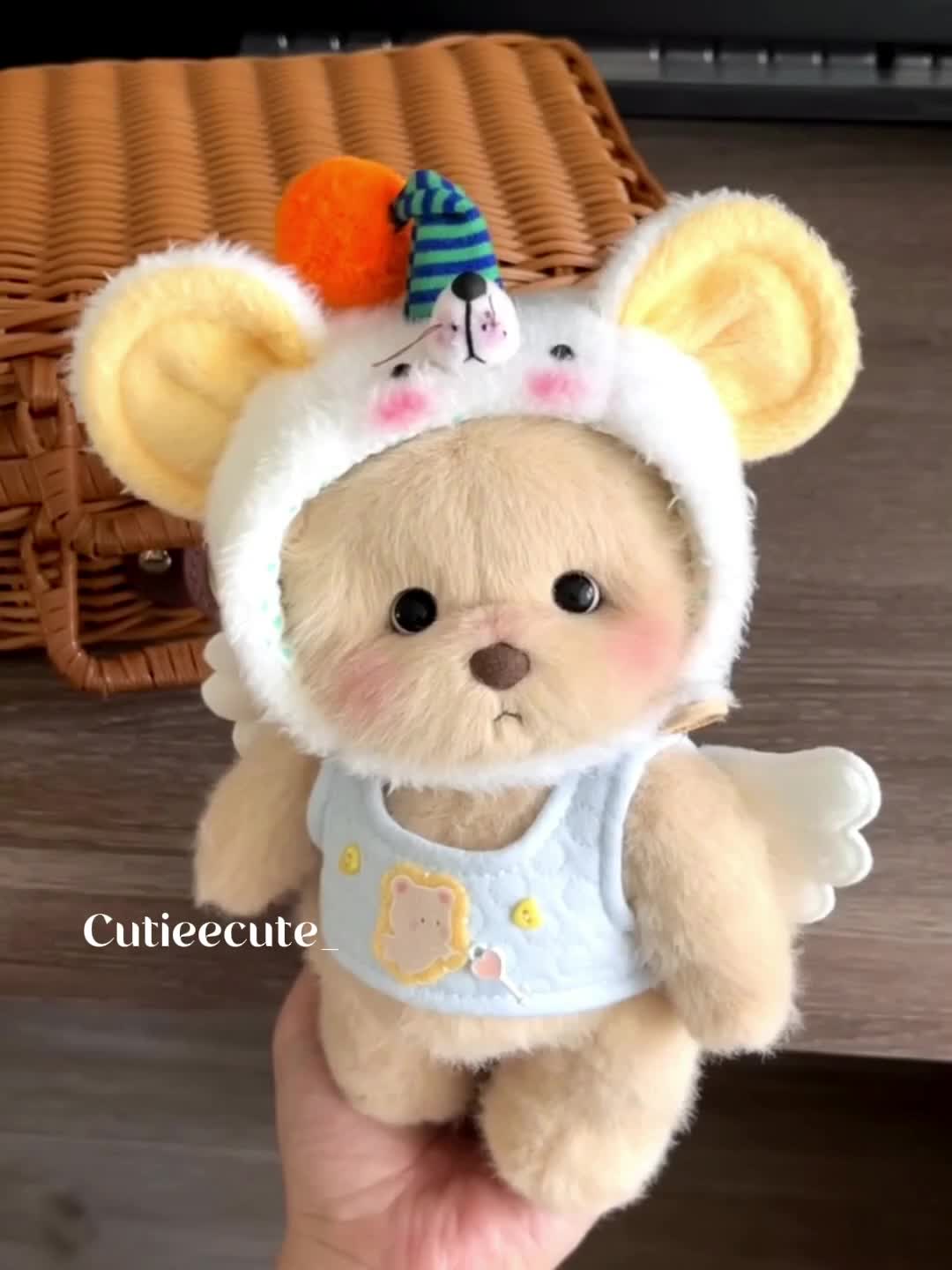 @Cutieecute_