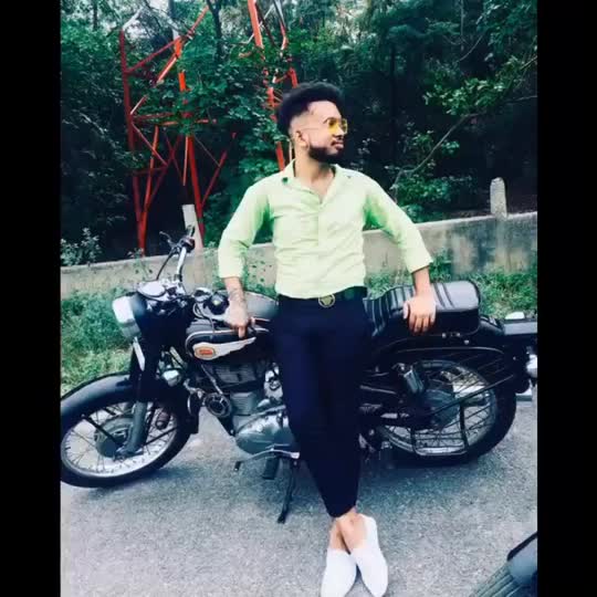 @Sumit🤟🏾kajaniya