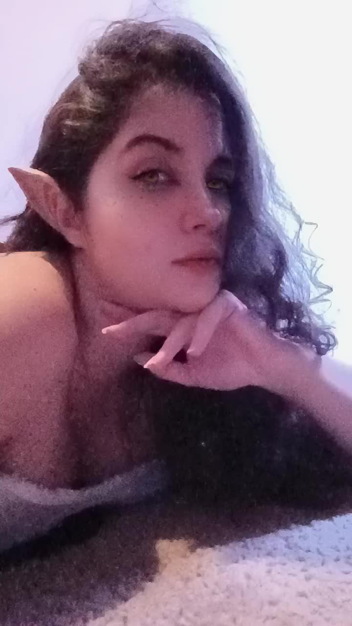 @Neniel