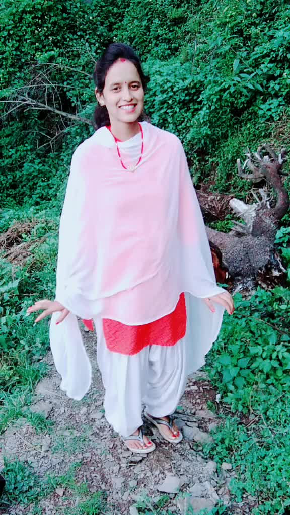 @sangi anii😘