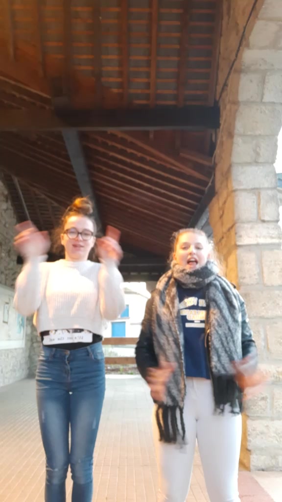 @amandinecremont