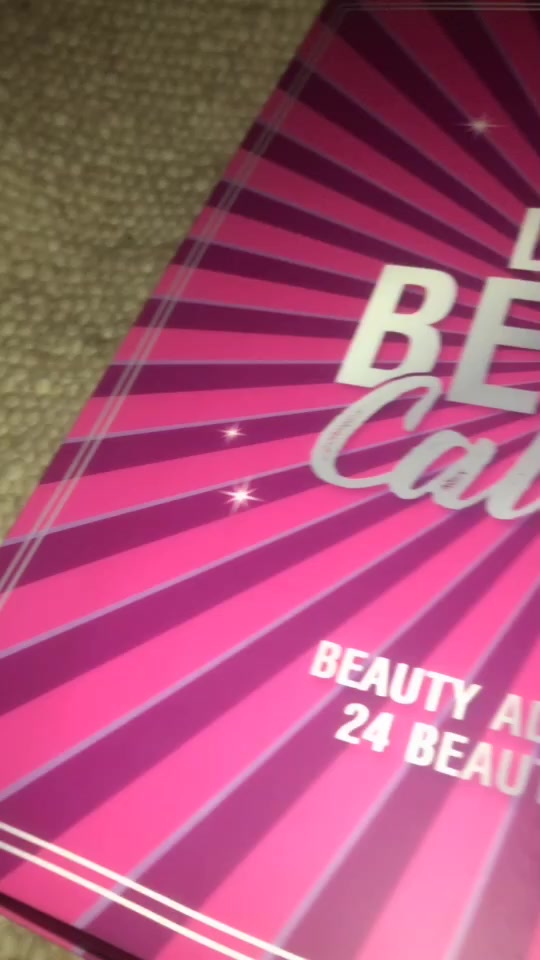 @ADVENT CALENDER!💞💋