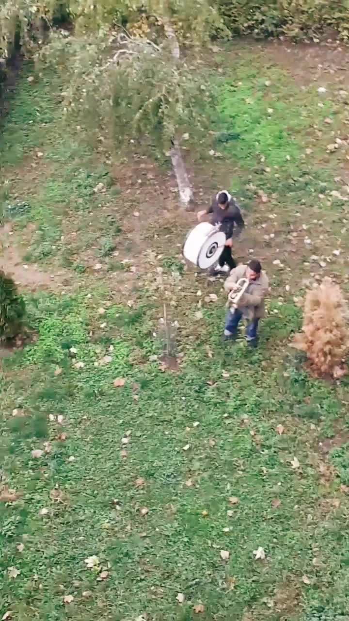 @user24616585387