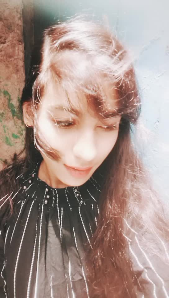 @shipra yadav 😚😙