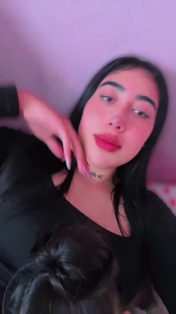 @Lau Vera