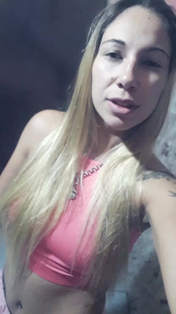 @Claudia Britos