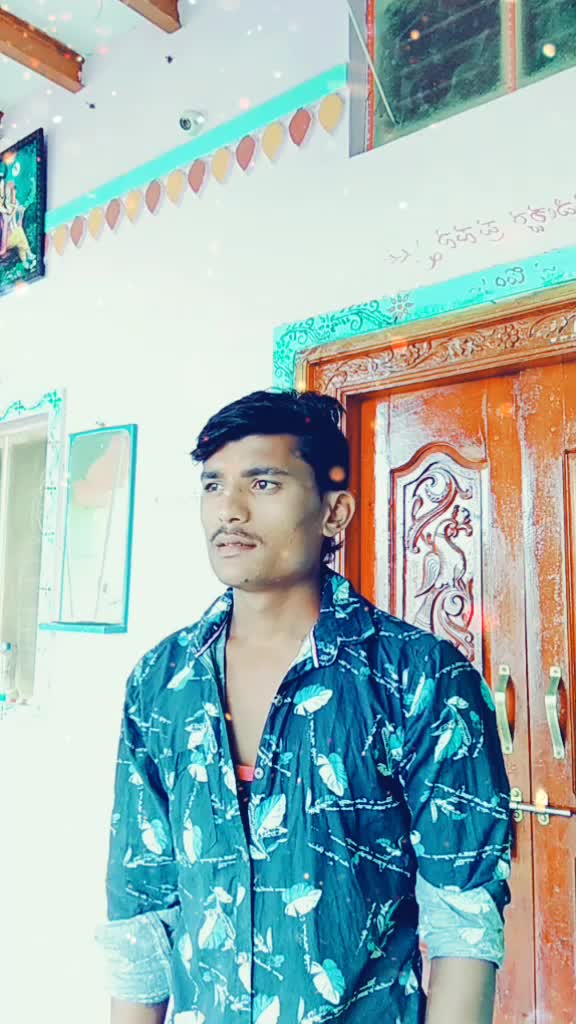 @ಬಸವ ಜೀವಾ ಹಳ್ಳಿ ಹುಡುಗ
