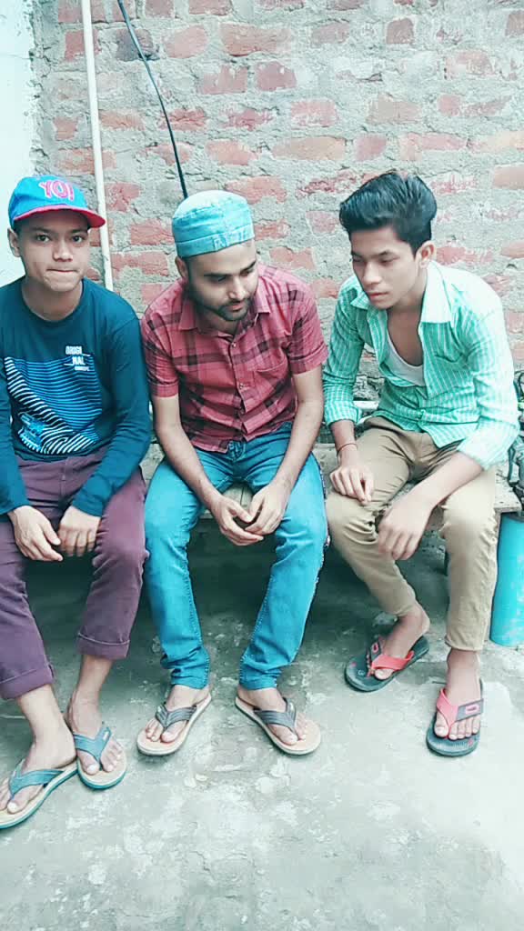 @Shahwaz