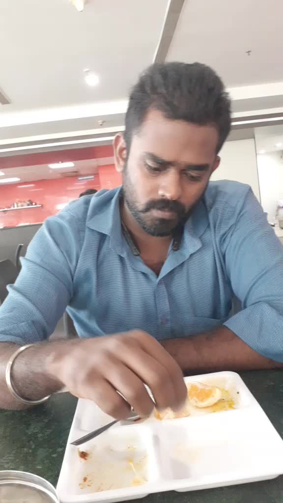 @vigneshTVR