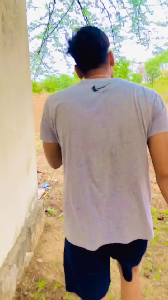@किशन वर्मा😎