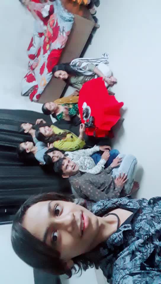 @DHULARAJA રોણ ફરવાના