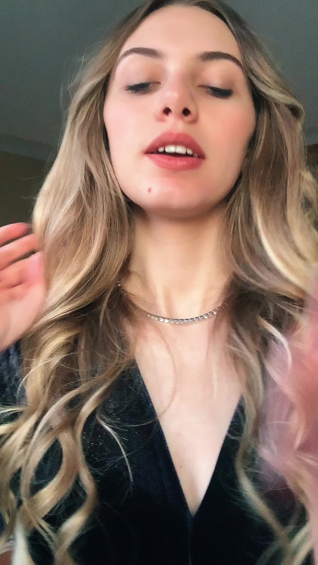 @Erica Falco