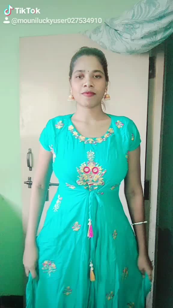 @Dimple💃🏻mounika💞