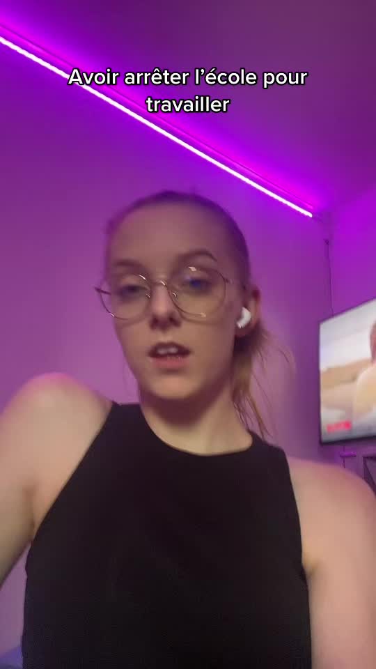 @🫠