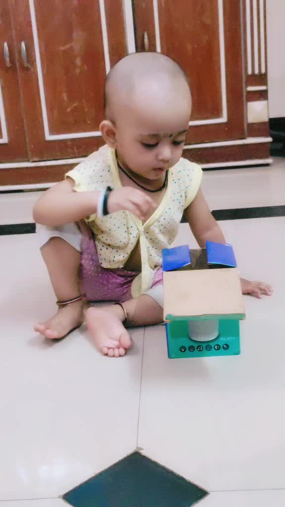 @Akshra