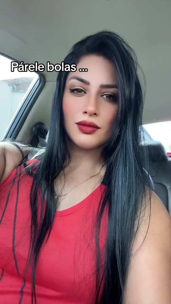 @Rocio- te Sigue