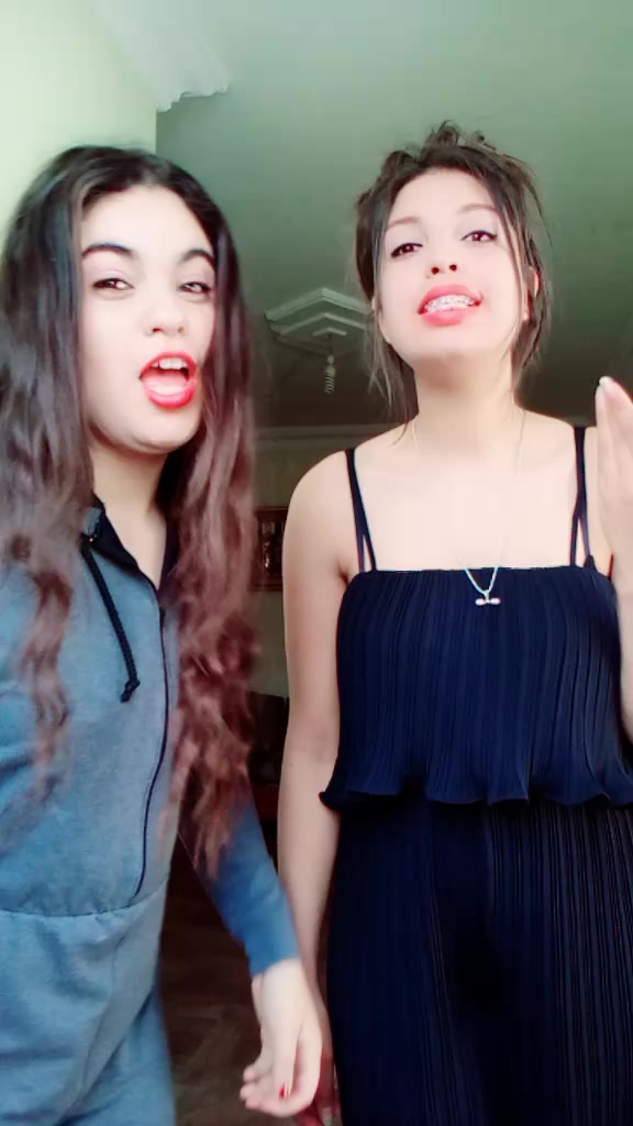 @amona3702